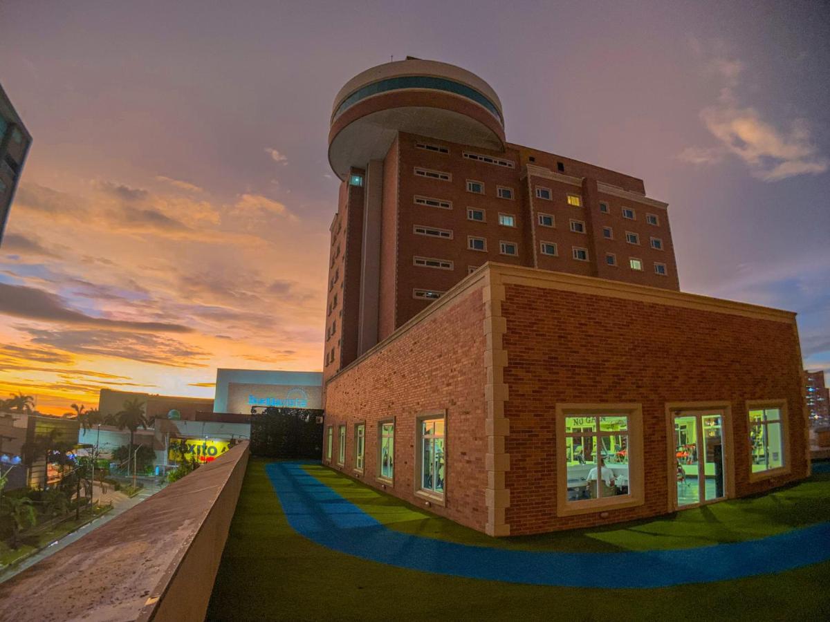 Hotel Dann Carlton Barranquilla Y Centro De Convenciones Exterior photo